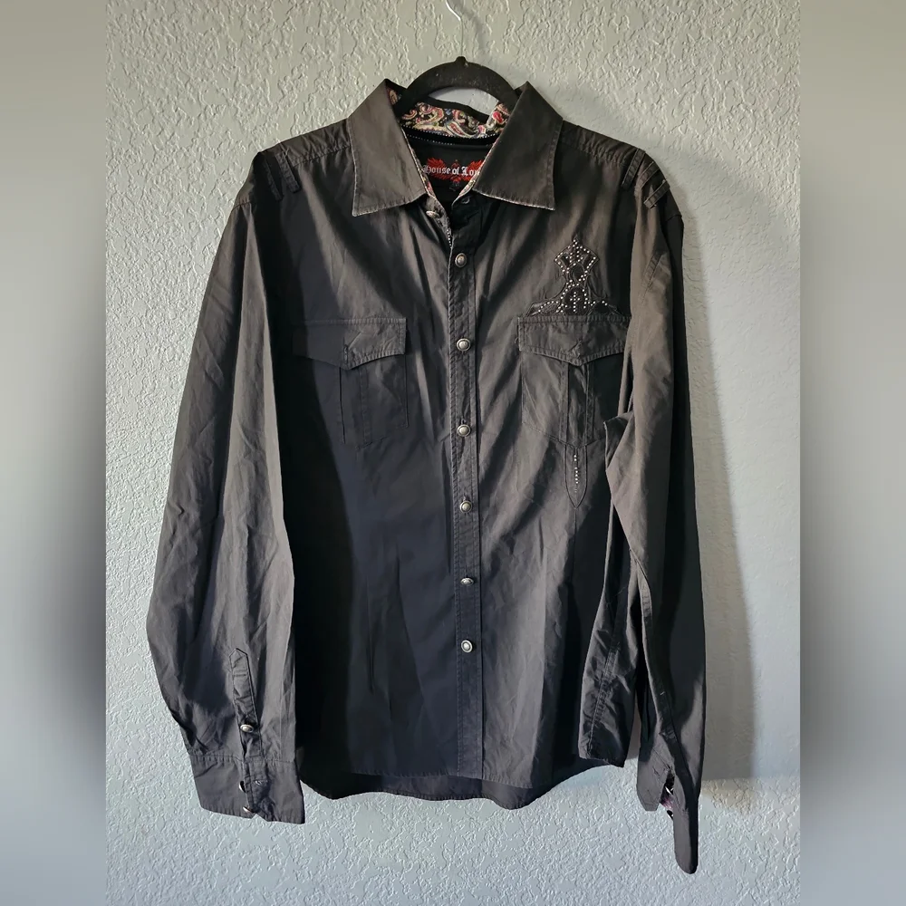 House Of Lords Men's Black Casual Button-Down Shirt with Stud Detaile